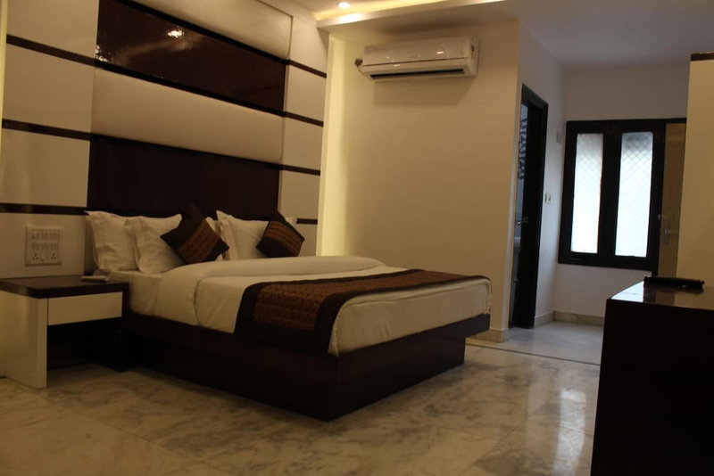 New Hindustan By Backpackers Heaven, New Delhi, India