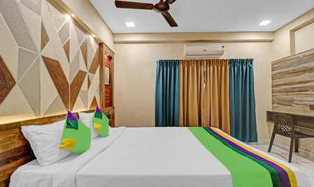 Treebo Seabreeze Comforts With Swimming Pool, Visakhapatnam, India