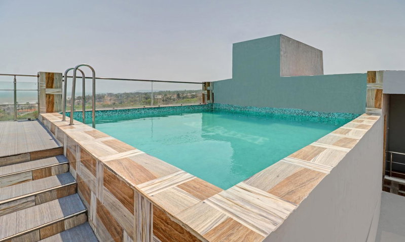 Treebo Seabreeze Comforts With Swimming Pool, Visakhapatnam, India