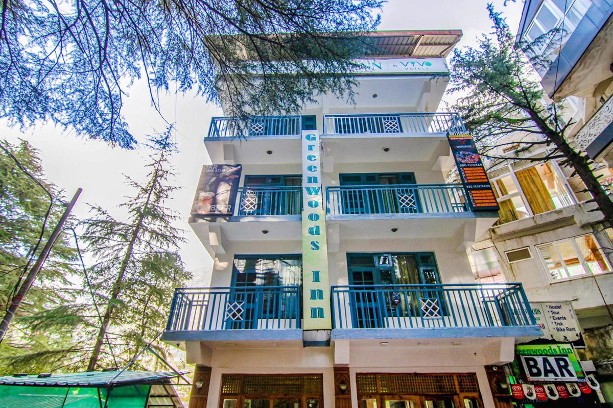 Greenwoods Inn Mcleodganj #Parking #lift #All Balcony Rooms #Rooftop Terrace #Prime Location # Close to the Triund Trek Point 400 Mtr Head, Indien