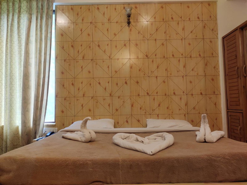 Greenwoods Inn Mcleodganj #Parking #lift #All Balcony Rooms #Rooftop Terrace #Prime Location # Close to the Triund Trek Point 400 Mtr Head, McLeod Ganj, India