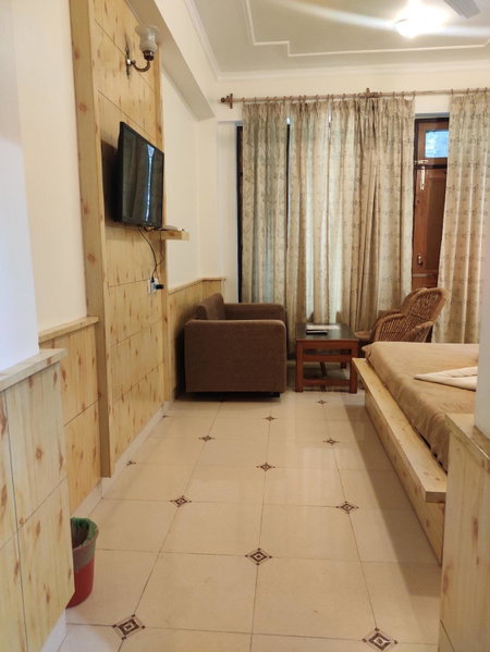Greenwoods Inn Mcleodganj #Parking #lift #All Balcony Rooms #Rooftop Terrace #Prime Location # Close to the Triund Trek Point 400 Mtr Head, McLeod Ganj, India