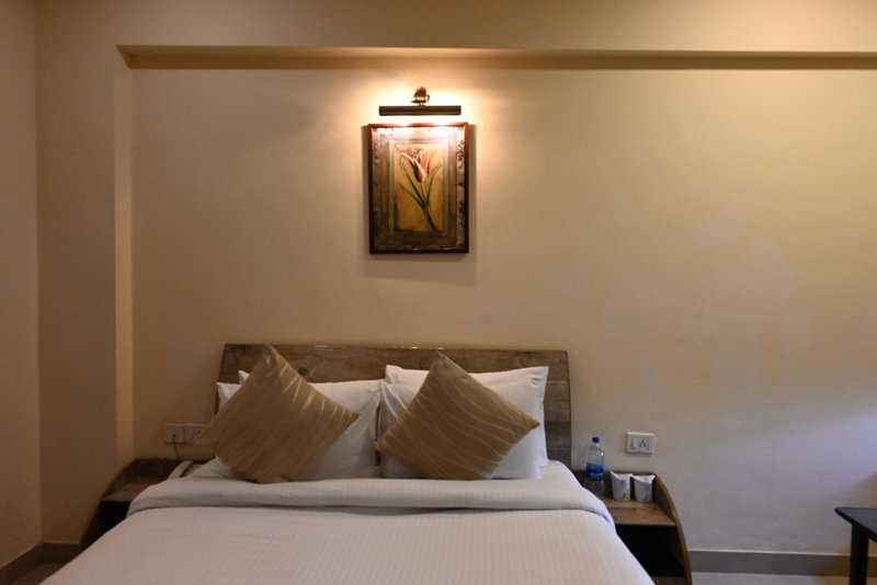 Little Chef Hotel, Kānpur, India