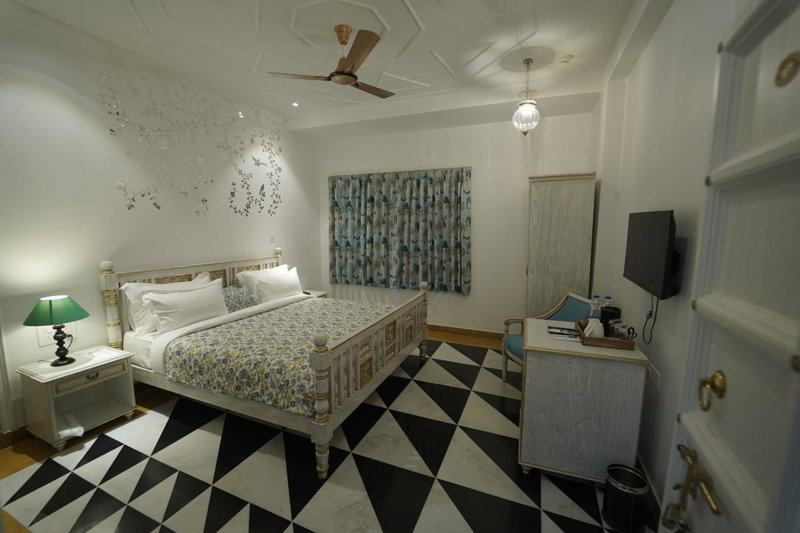 Grandrosse Boutique - Pichola Lake Facing Hotel, Udaipur, India