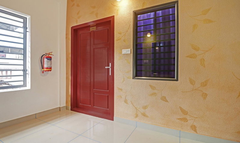 Nirupama,Hotel Aluva 700 Mtr From Aluva Railway Station, Alwaye, India