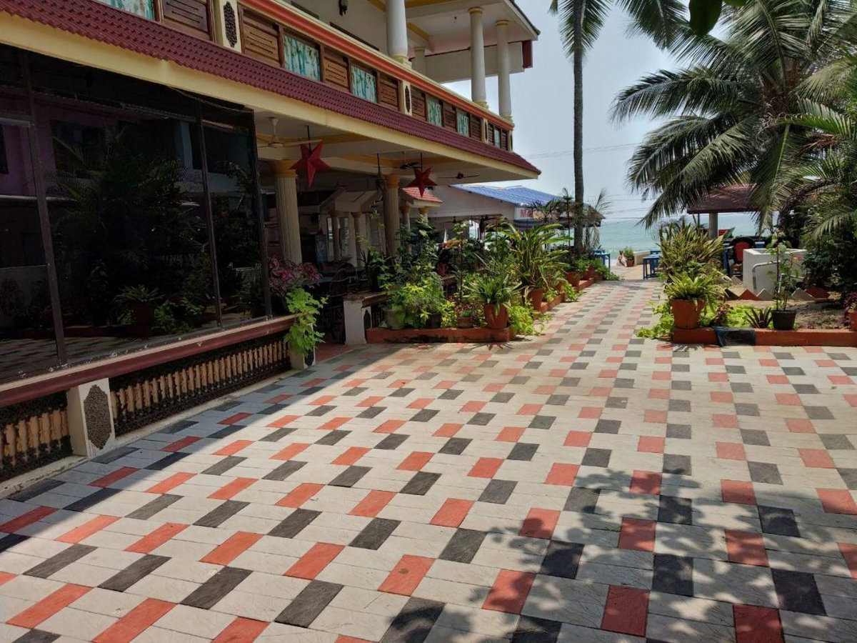 Hotel · Beach Florra Inn, Kovalam
