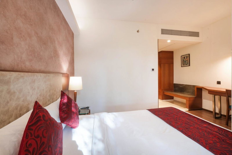 7 Apple Hotel - Viman Nagar Pune, Pune, India