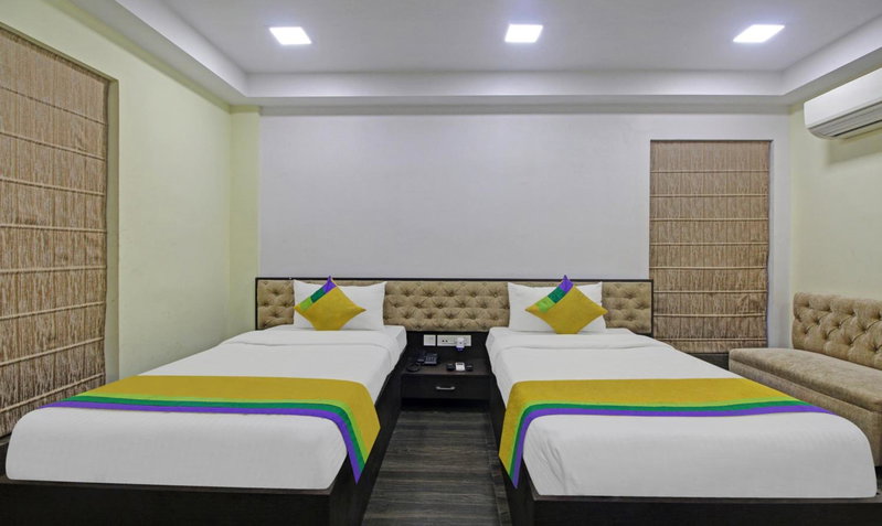 Itsy Hotels Reotel Near Rabindra Sarobar, Kolkata, India