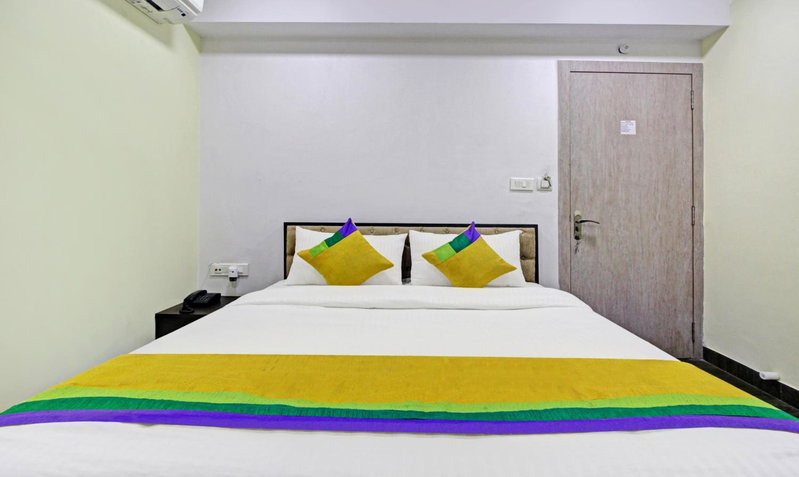 Itsy Hotels Reotel Near Rabindra Sarobar, Kolkata, India