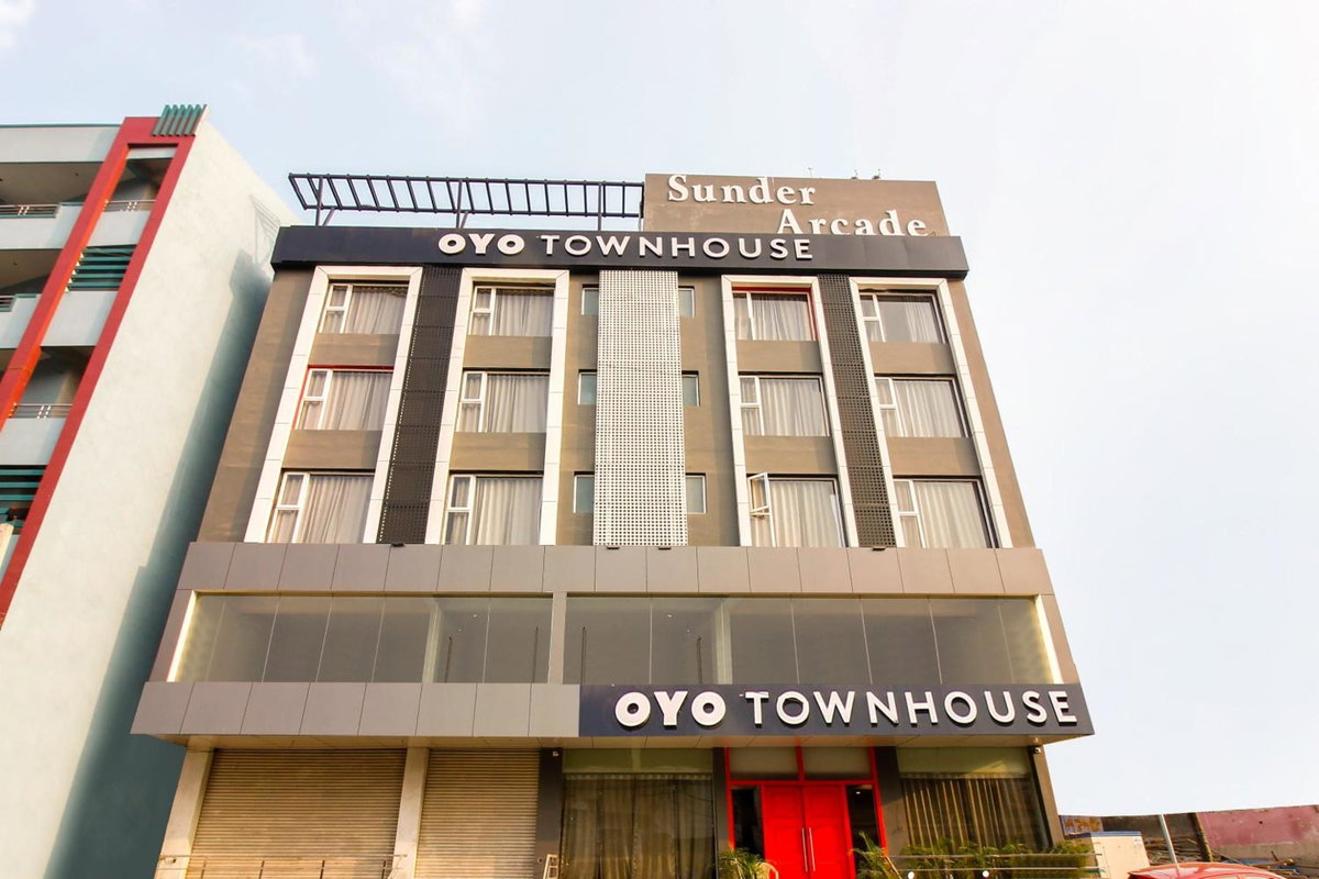 Super townhouse moosapet Rcc Prime, Inde