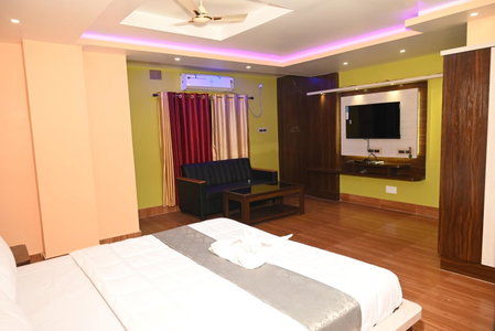 Hotel Tulusi Inn, Bolpur, Shantiniketan, Bolpur, India