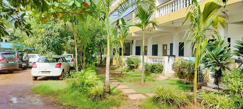 Durga Beach Resort, Parxem, India