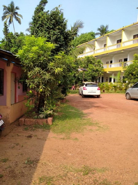 Durga Beach Resort, Parxem, India