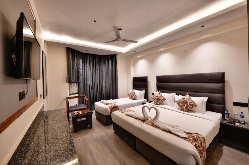 Click Sunburry Hotel Katra, Katra, India