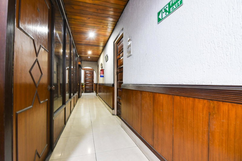 Super Collection O Salt Lake Formerly Harry Guest House, Kolkata, India