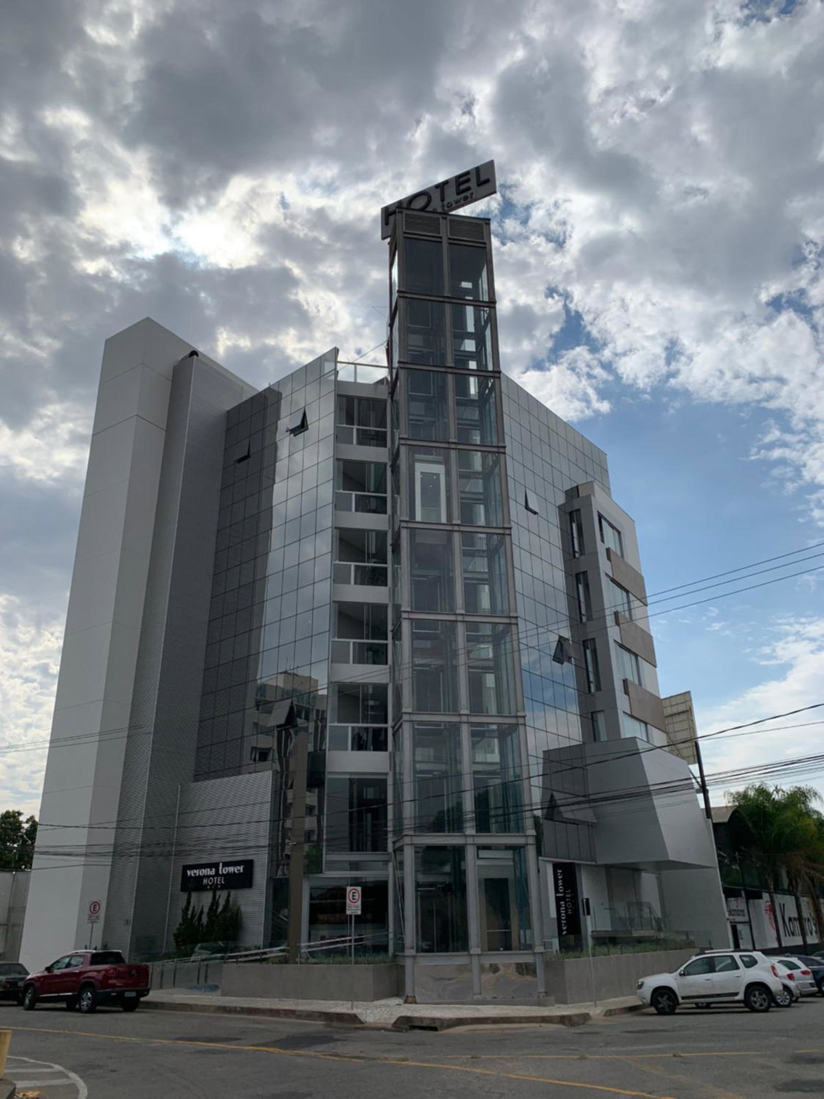 Verona Tower Hotel, Brazil