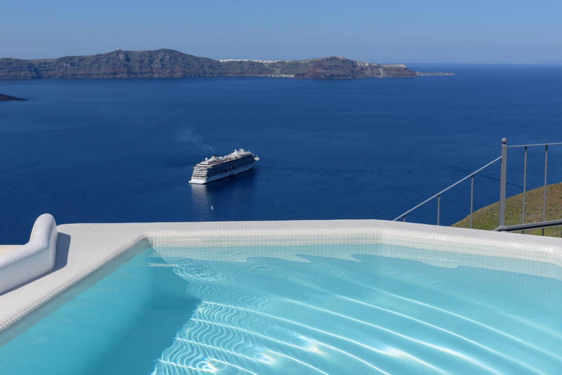 Villa Renos Hotel, Fira, Greece