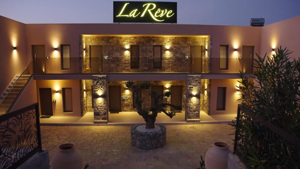 La Rêve Luxury Apartments with Private Jacuzzi, Greece