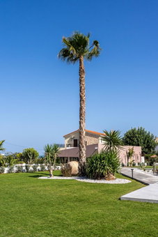 La Rêve Luxury Apartments with Private Jacuzzi, Hersonissos, Greece