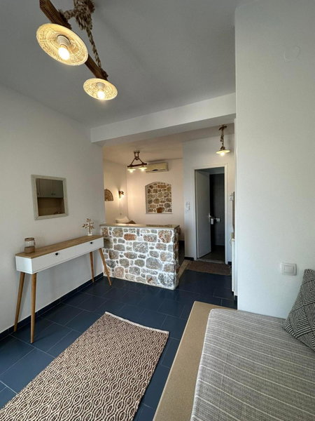 Elenis Studios&Apartments, Masouri, Greece