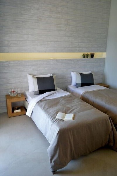 Xanthippi Hotel Apartments, Aegina, Greece
