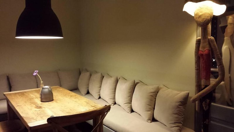 Xanthippi Hotel Apartments, Aegina, Greece
