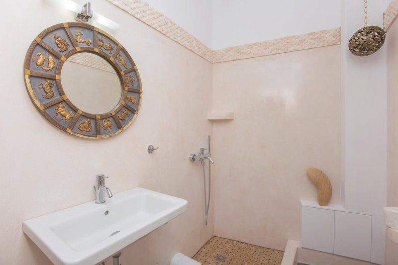 ELAIOLITHOS - Luxury Villa Suites - Adults Only, Khalkíon, Greece