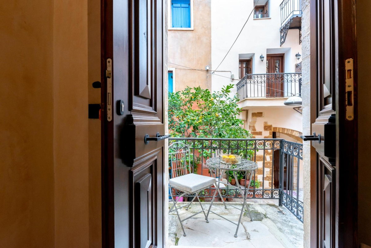 Oniros Residenza Vecchia, Greece