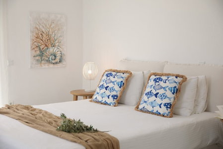 Ippokampos Beachfront, Naxos, Greece