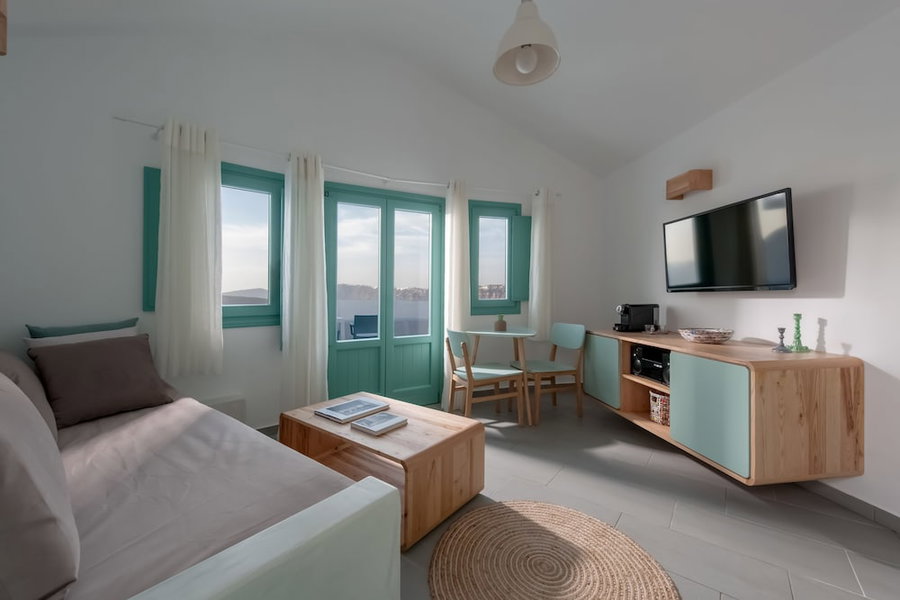 Neptune Luxury Spa Suites, Santorini, Greece