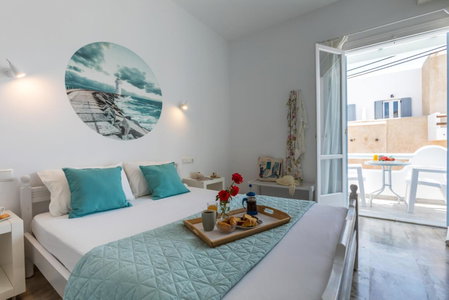 Litsa Studios, Agia Anna Naxos, Greece