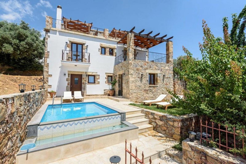 Minos Country Living Apartments, Agrilés, Greece