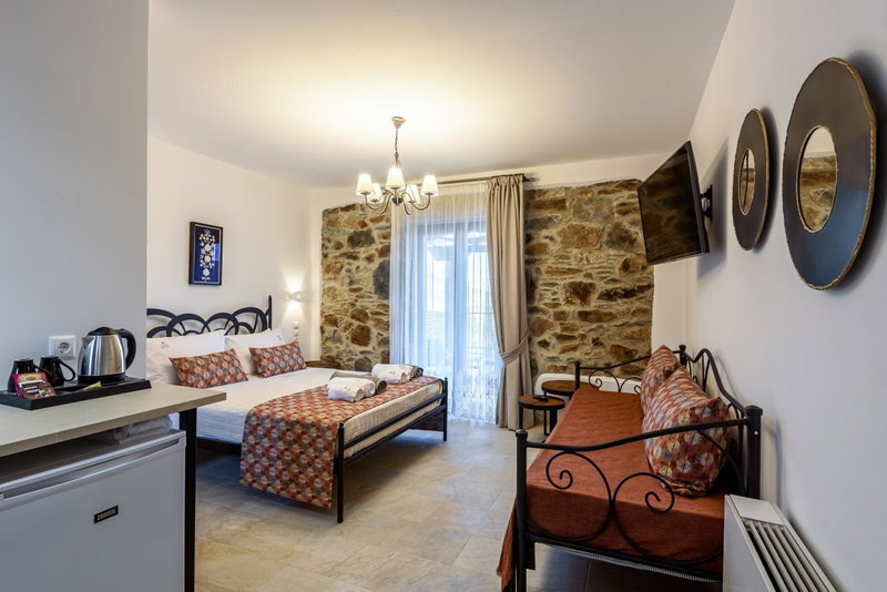 Minos Country Living Apartments, Agrilés, Greece