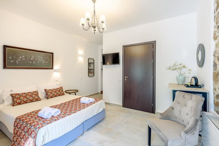Minos Country Living Apartments, Agrilés, Greece
