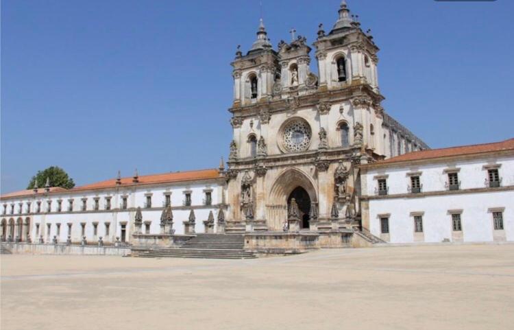 Dream Space Home, Portugal
