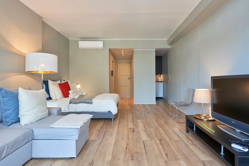 Cascais-Estoril BEACHFRONT Apartments, Estoril, Portugal