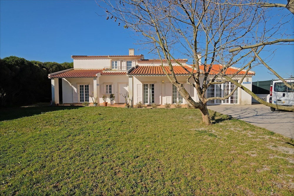 Hotel · FreeSurfCamp & Hostel, Peniche