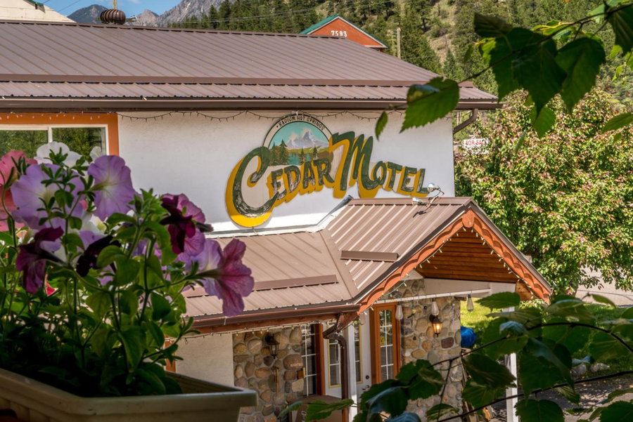 Cedar Motel, Radium Hot Springs, Canada