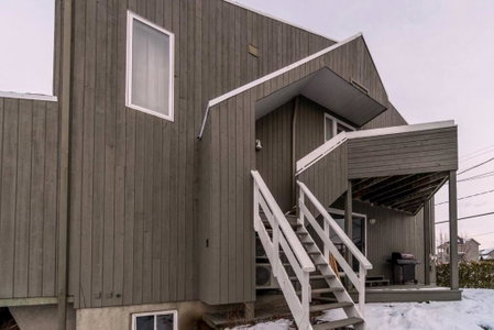 INITIAL - LE REPOS DES SKIEURS - Mont-Sainte-Anne, Saint-Férréol-les-Neiges, Canada