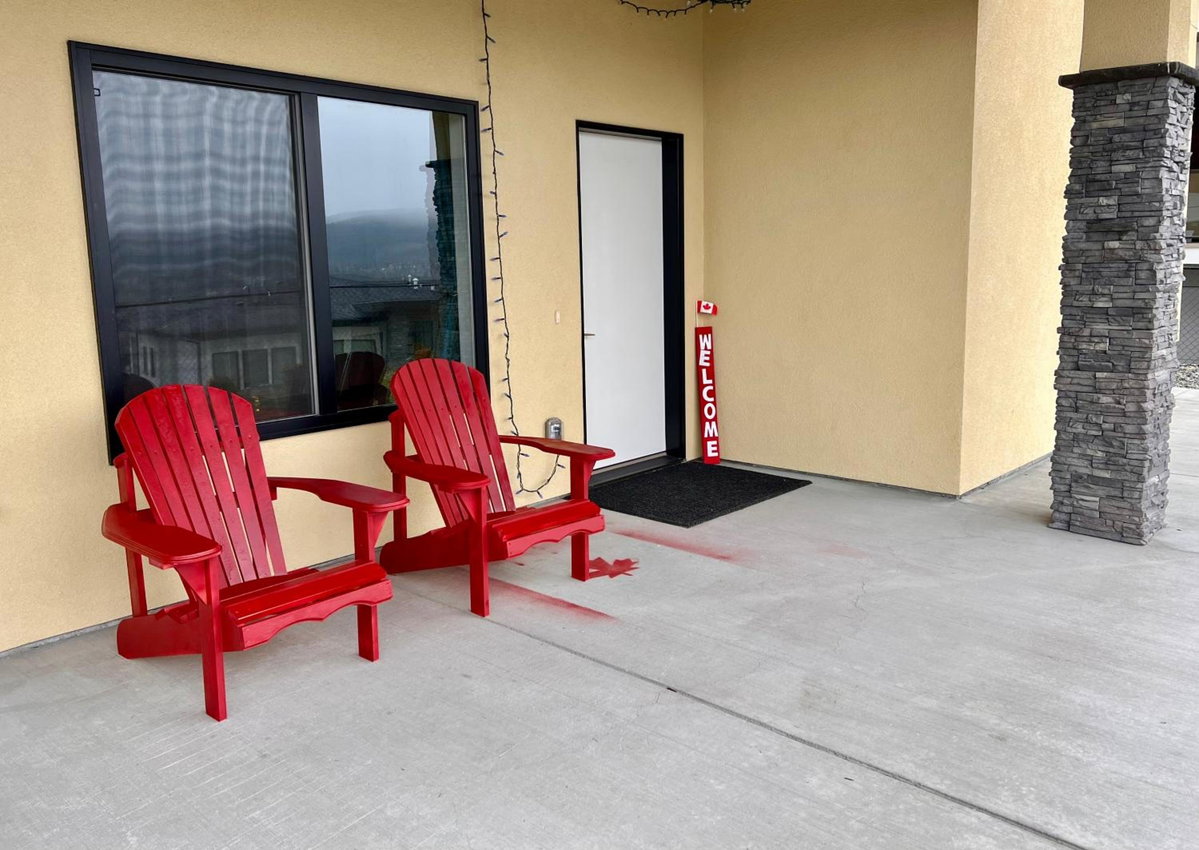 Kelowna new lake view 2bedrooms close BIG WHITE, Canadá