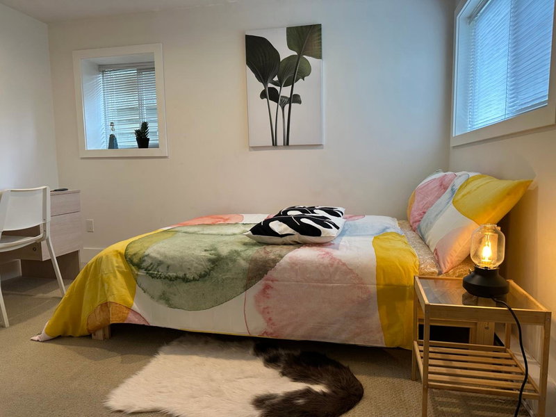 Private room in a Shared house, Vancouver, Canada