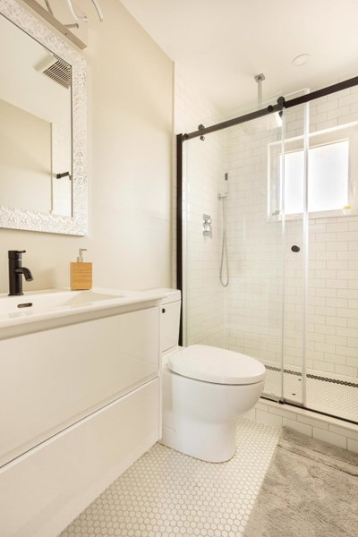 ENTIRE 2 BEDROOM APARTMENT DOWNTOWN - u3, Waterloo, Canada