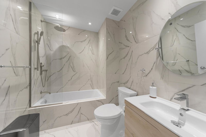 Suites De la Montagne, Montréal, Canada