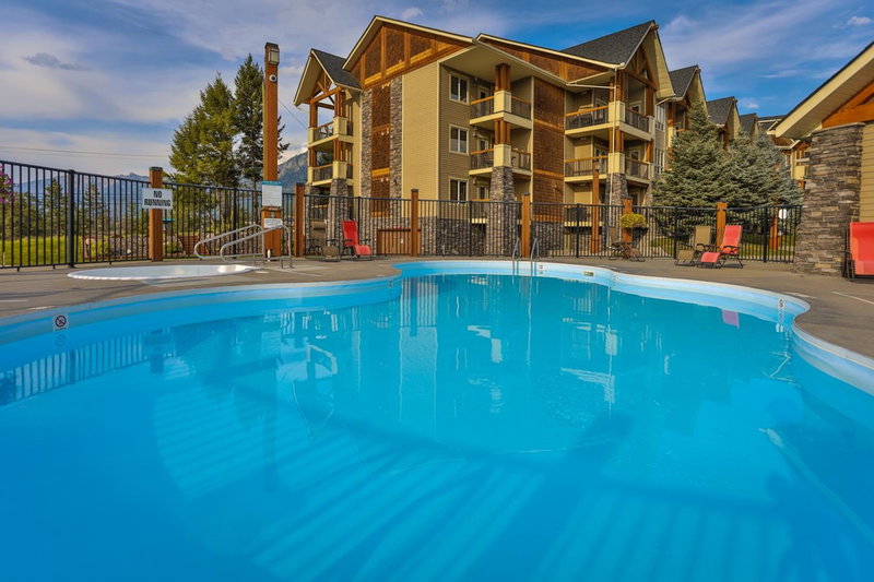 Sable Ridge Condos by StayIn, Radium Hot Springs, Canada