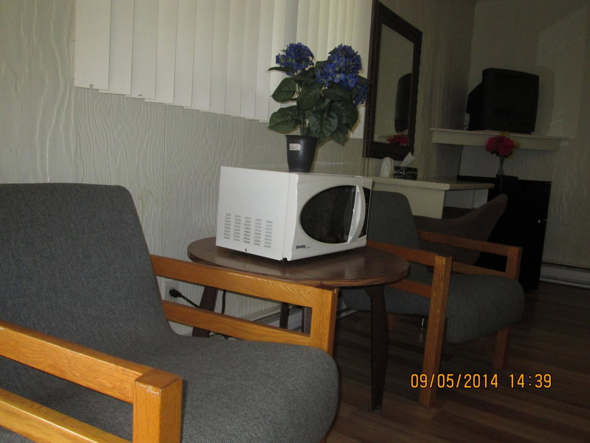 Motel Jann, Canada