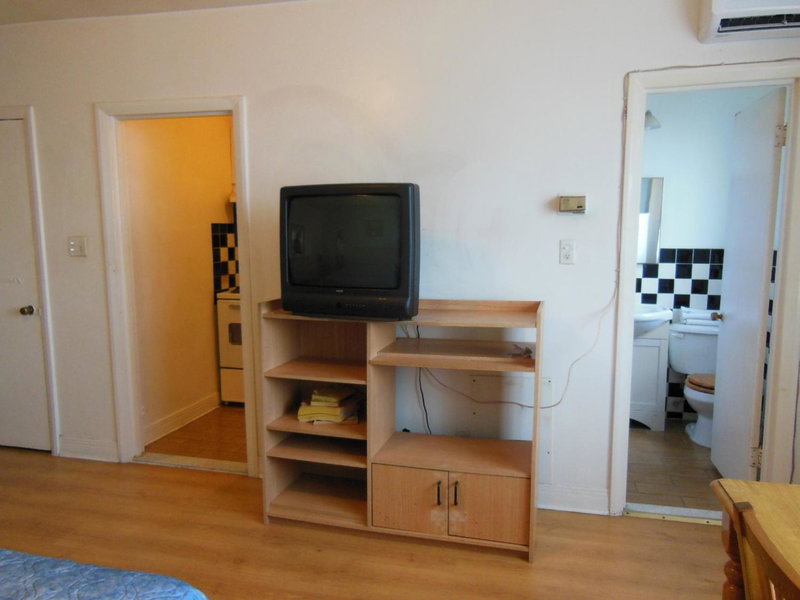 Motel Pierre, Montréal, Canada