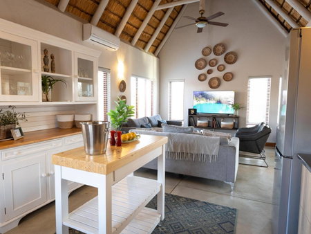 Ntoma House, Hoedspruit, South Africa