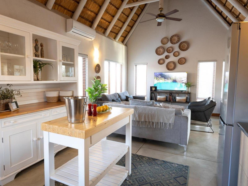Ntoma House, Hoedspruit, South Africa