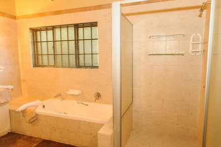 Safari Club Guest Lodge OR Tambo International Airport, Kempton Park, South Africa