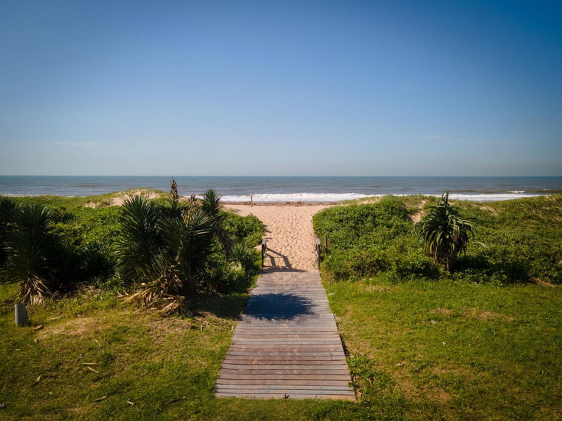 Albetros 904, Amanzimtoti, South Africa